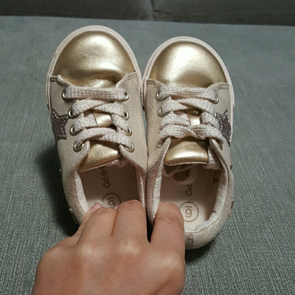 Cat and Jack Sneakers - Picture 3 of 4